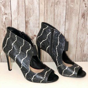 Gianni Bini Beige/Black Snake Skin Leather Heels